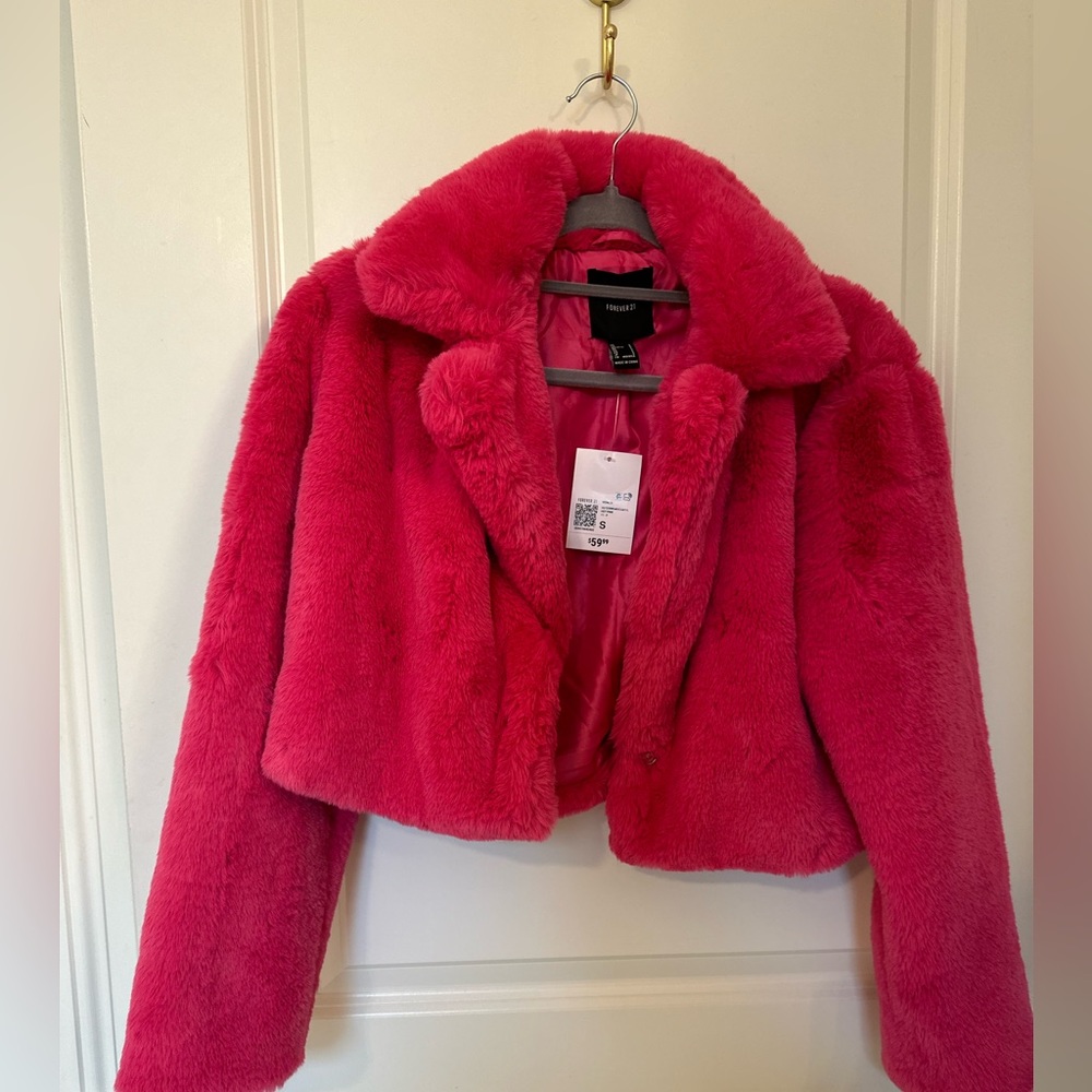 Pink extra soft furry teddy cropped jacket. Never worn, new with tags